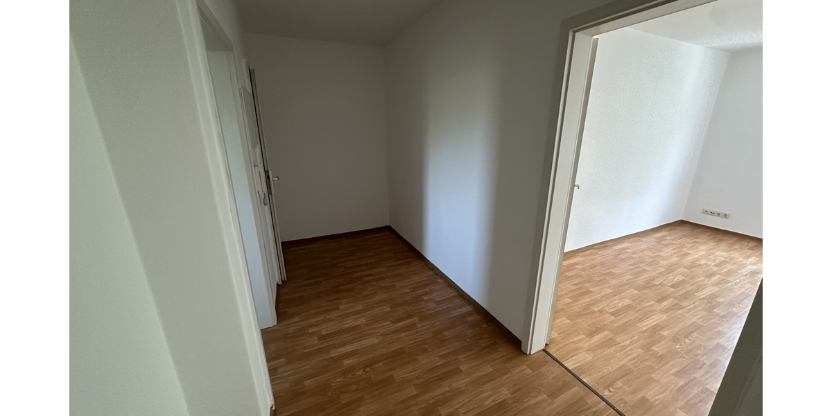 klein aber fein: 1 Raum Singlewohnung mit Balkon und Aufzug in der Innenstadt! - Etagenwohnung Gera Debschwitz | Angebot:26828359