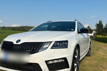 Skoda Octavia 140.000 km 16.300 € Reichenbach 08468
