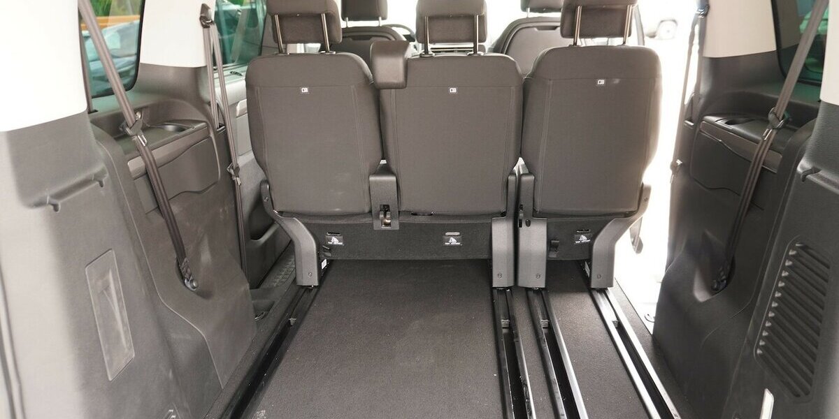 Fiat Ulysse Icon M 180 AT8 8-Sitzer / 10-Zoll Navi 15.712 km 36.771 &euro; Münchenbernsdorf 07589