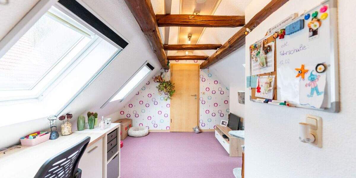 Reihenmittelhaus Stadtroda - 5 Zimmer, 115 m&sup2;, 99.000&euro; | Angebot:25851381