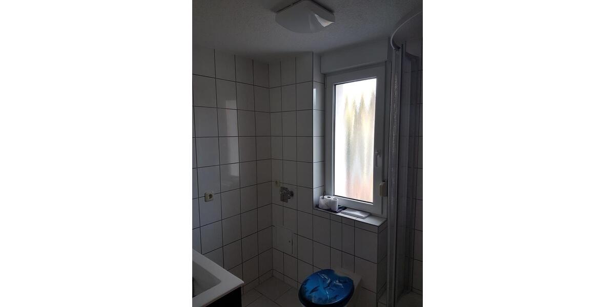 Praktische 3-Zimmer-Wohnung mit schönem Balkon von privat 3 zimmer