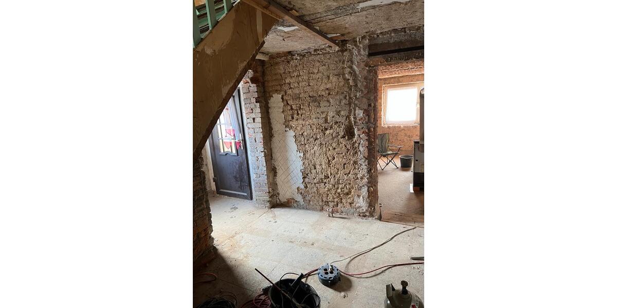 Einfamilienhaus Langenwetzendorf - 7 Zimmer, 186 m&sup2;, 40.000&euro; | Angebot:17319847