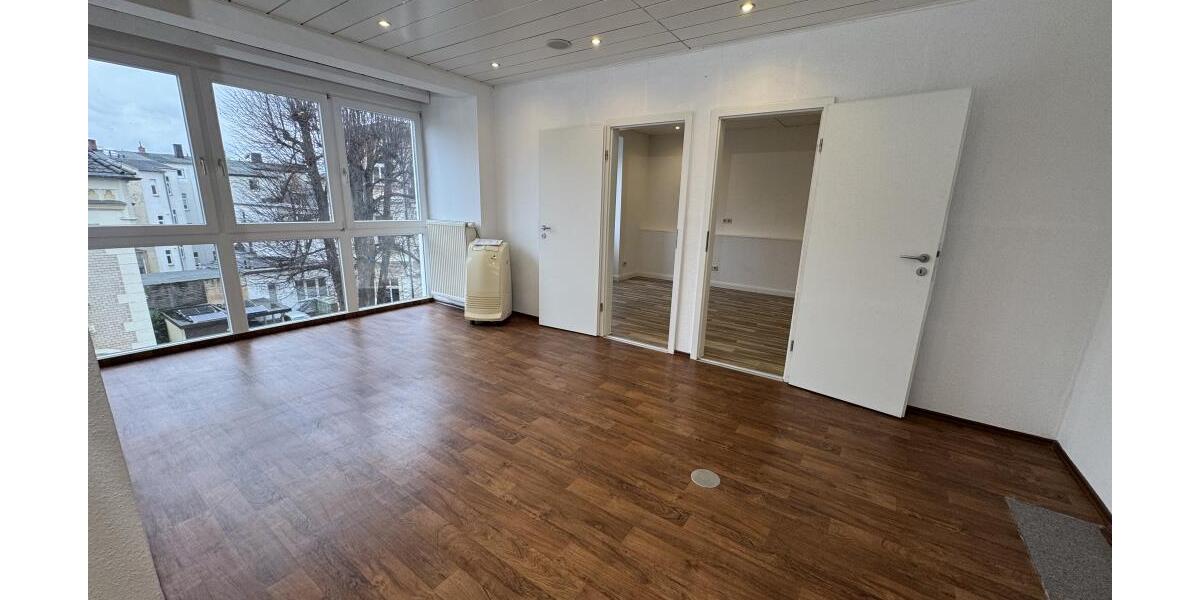 Ihre neue Adresse im Herzen von Gera! Neue Praxis- Büroräume (62 m²) gesucht? - Gewerbeobjekt Gera Ostviertel | Angebot:26336298