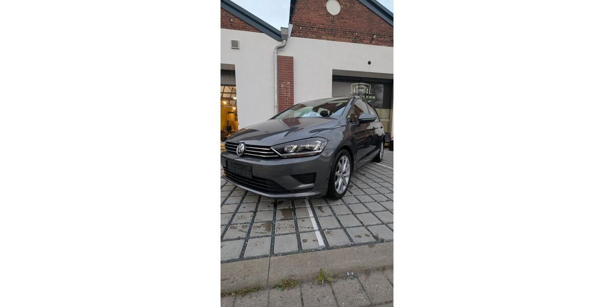 VW Golf Sportsvan 44.000 km 17.290 &euro; Gera 07548