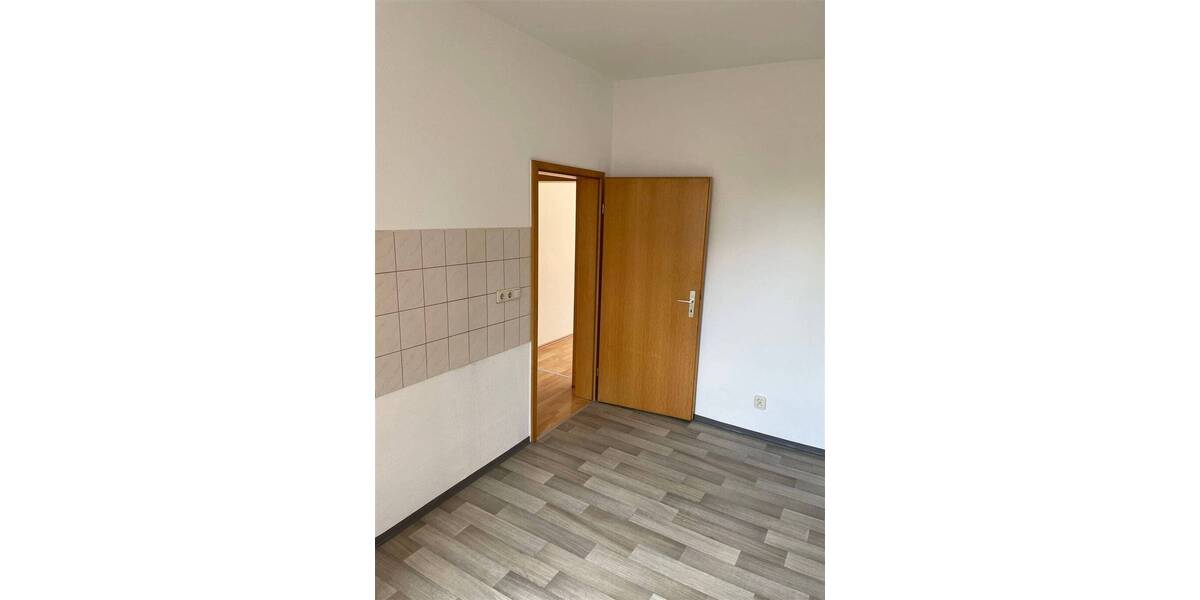 Etagenwohnung Schmölln - 3 Zimmer, 69 m&sup2;, 349&euro; | Angebot:26798530