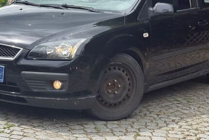 Ford Focus 180.000 km 1.000 &euro; Greiz 07973