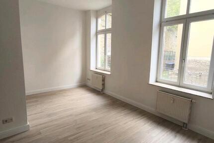 Wohnung Greiz - 3 Zimmer, 71 m&sup2;, 490&euro; | Angebot:27637165