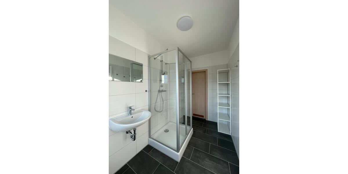 Etagenwohnung Gera Alt-Bieblach - 1 Zimmer, 21 m&sup2;, 237&euro; | Angebot:26451258