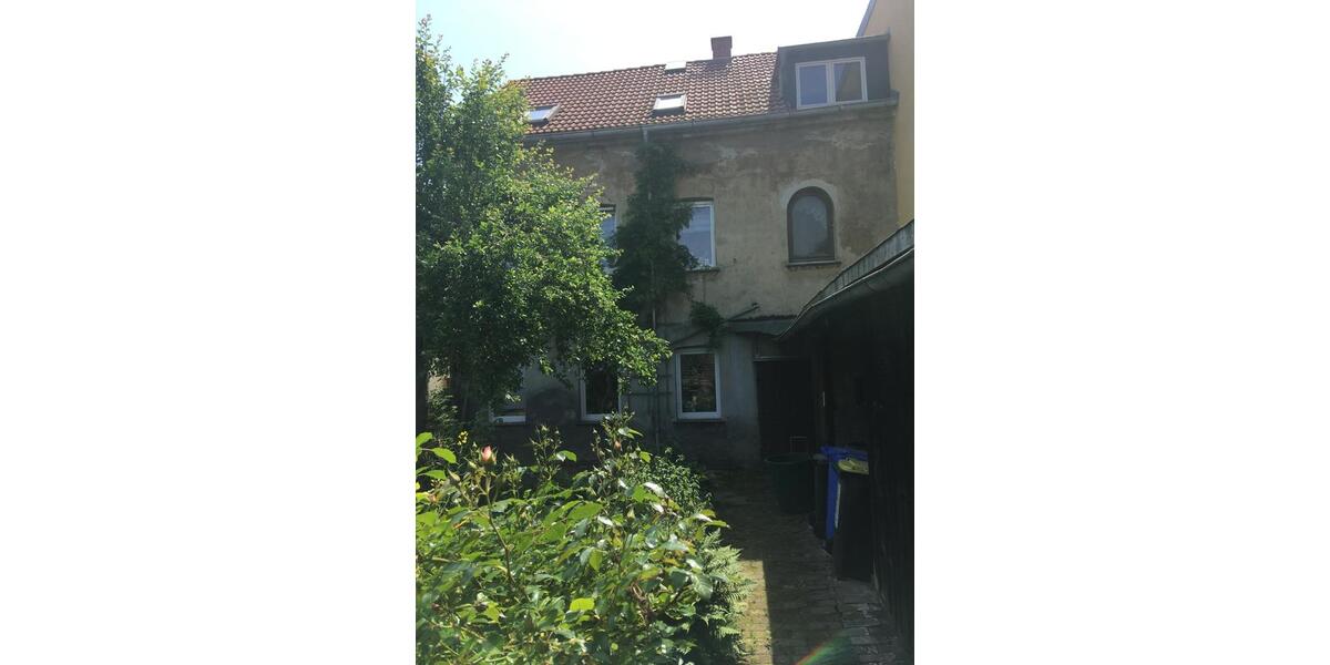 Reihenhaus Meerane - 9 Zimmer, 120 m&sup2;, 39.900&euro; | Angebot:25378971