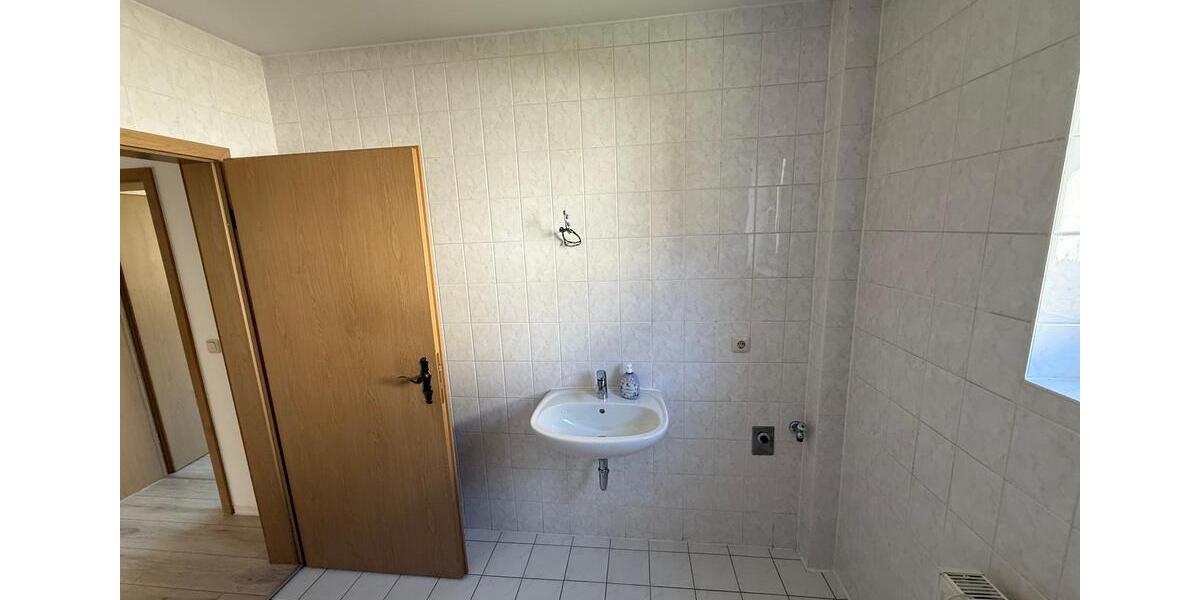 Etagenwohnung Weida - 2 Zimmer, 52 m&sup2;, 315&euro; | Angebot:26072433