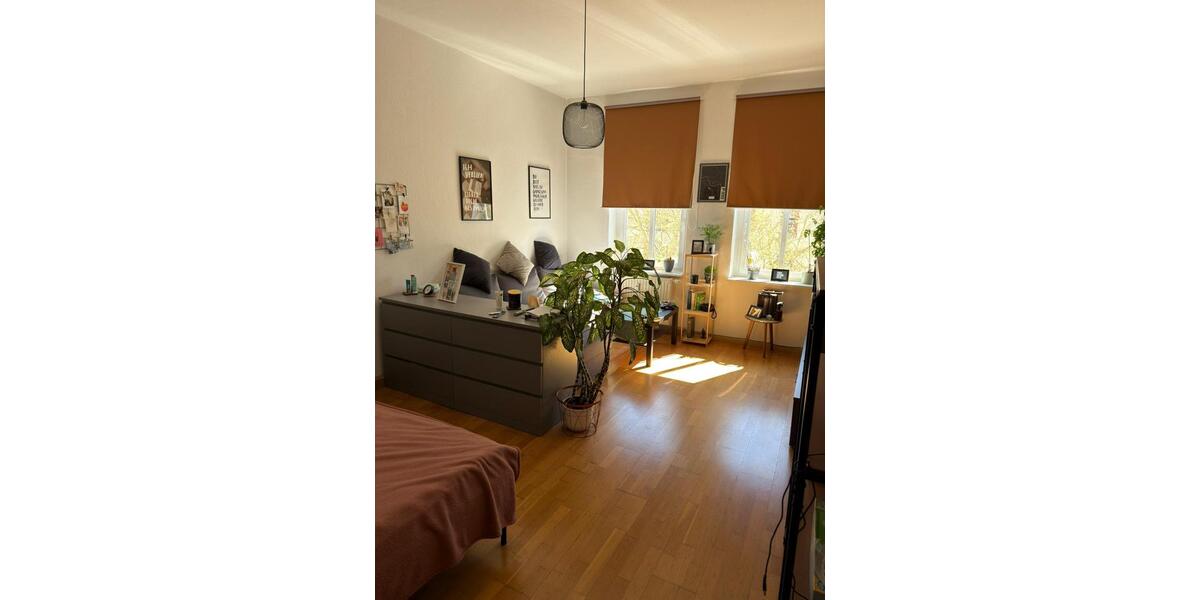 Etagenwohnung Gera Alt-Bieblach - 1 Zimmer, 49 m&sup2;, 360&euro; | Angebot:26552187