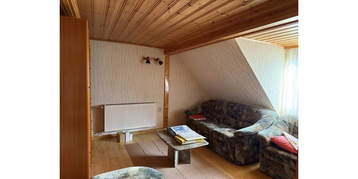 Reihenmittelhaus Ronneburg - 6 Zimmer, 117 m&sup2;, 99.000&euro; | Angebot:24683730