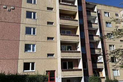 Wohnung Gera Bieblach-Ost - 1 Zimmer, 35 m&sup2;, 230&euro; | Angebot:26845361
