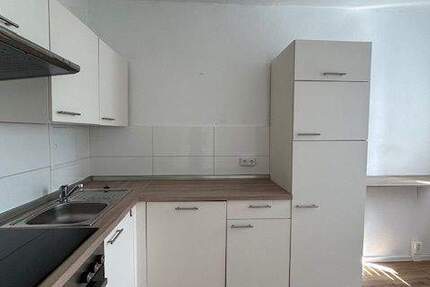 ---Helle, sanierte 3-Raum-Wohnung mit hochwertiger Einbauküche in begehrter Lage von Lusan--- 3 zimmer