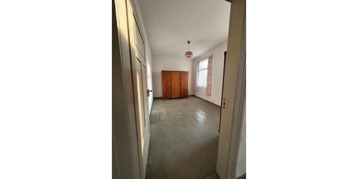 Bauernhaus, Landhaus Triptis - 14 Zimmer, 250 m&sup2;, 110.000&euro; | Angebot:22695556