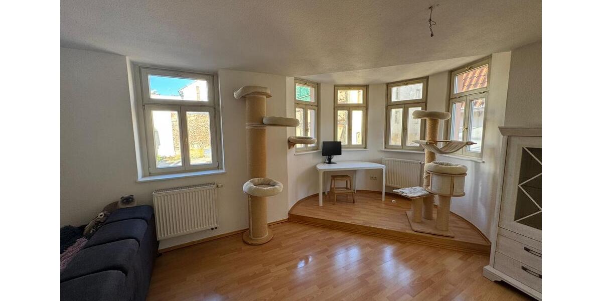Etagenwohnung Altenburg - 2 Zimmer, 83 m&sup2;, 498&euro; | Angebot:26613171
