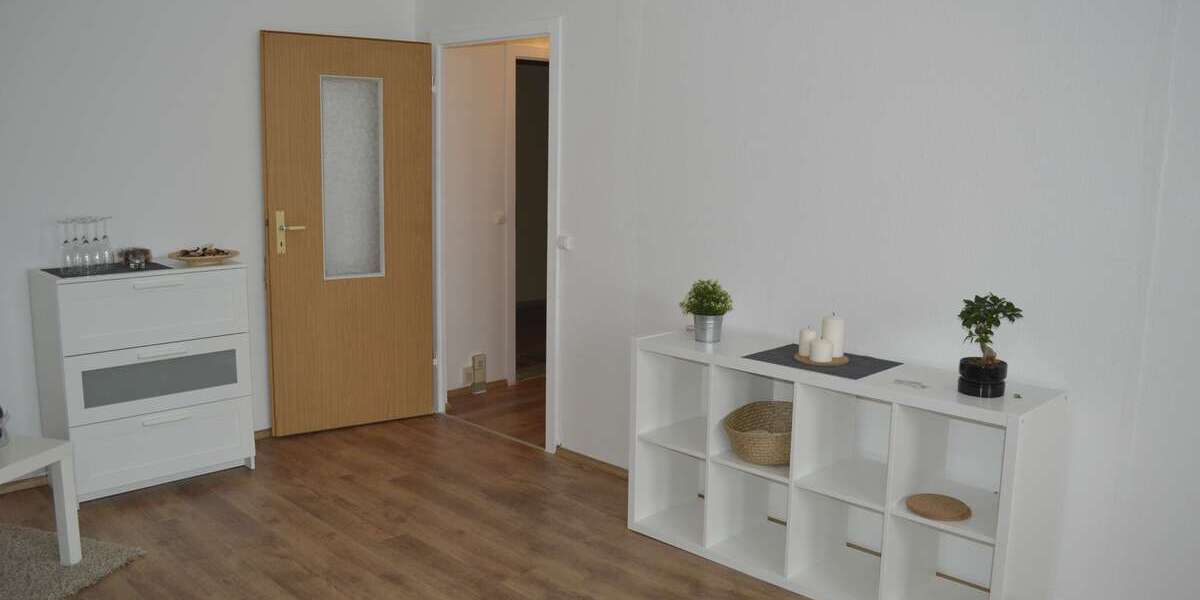 Etagenwohnung Gera Lusan - 1 Zimmer, 37 m&sup2;, 230&euro; | Angebot:25523451