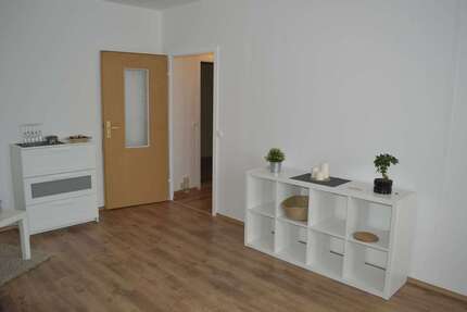 Wohnung Gera Lusan - 1 Zimmer, 37 m&sup2;, 230&euro; | Angebot:25523451