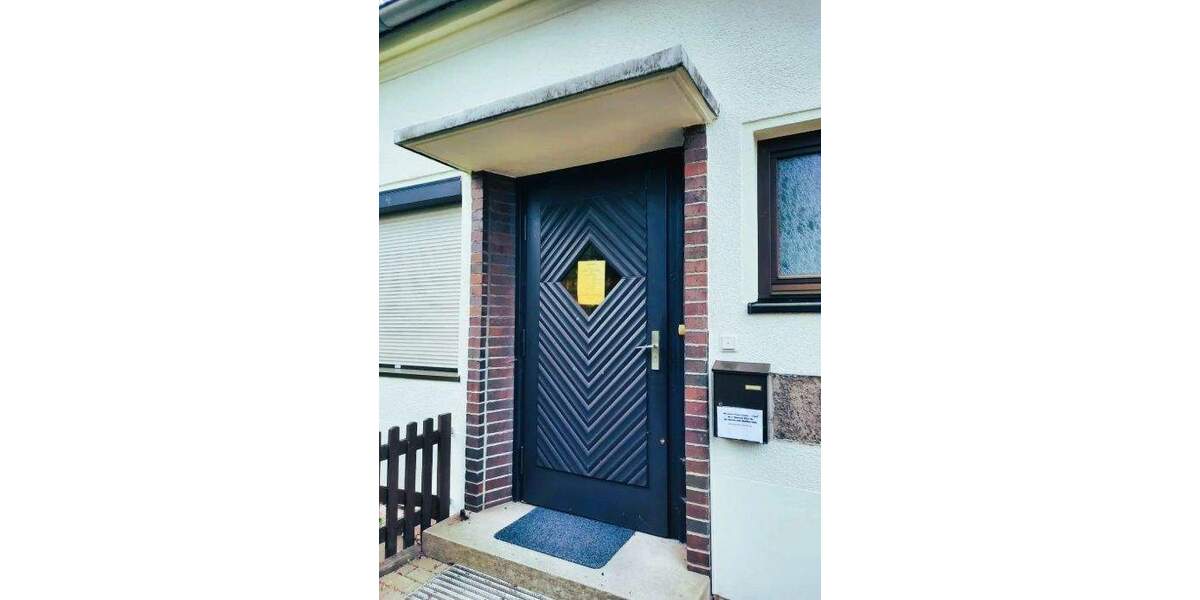 Gewerbeobjekt Meerane - 5 Zimmer, 110 m&sup2;, 595&euro; | Angebot:24967174