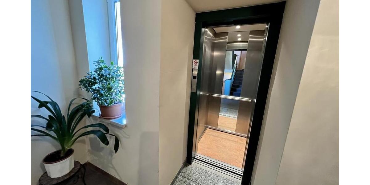 Balkon und Aufzug in der Innenstadt von Gera nahe dem Süd-Bahnhof! - Etagenwohnung Gera Debschwitz | Angebot:26384779