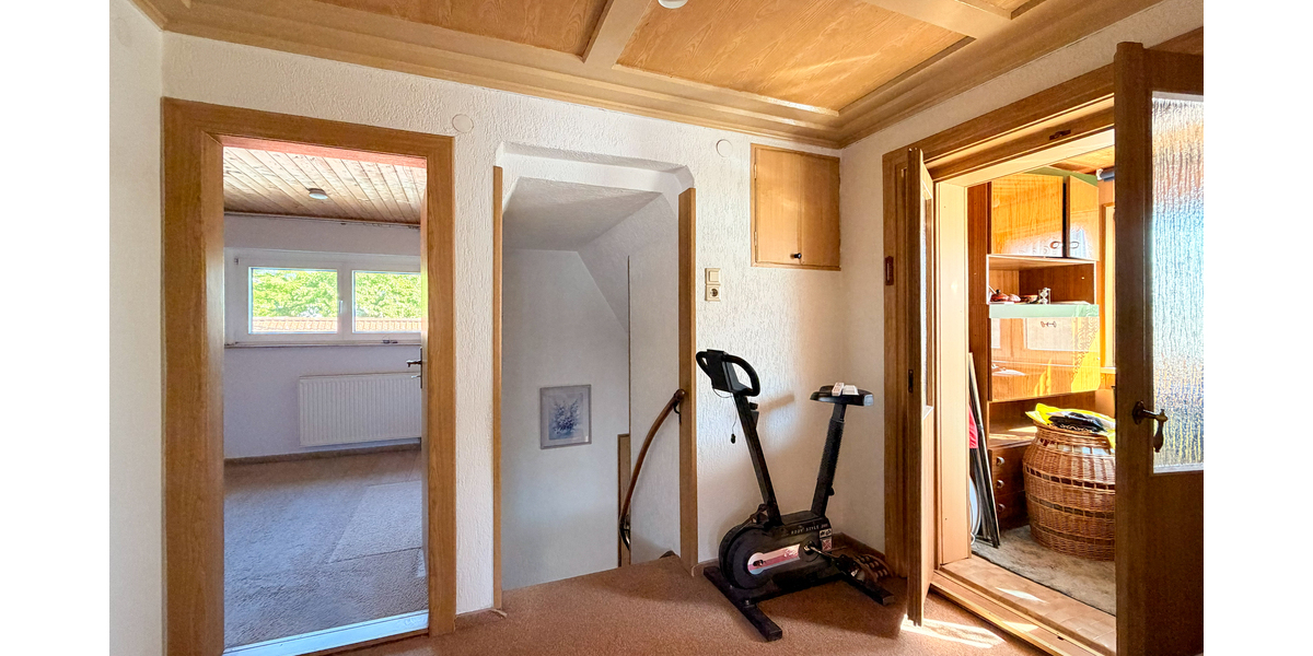 hr privates Refugium – Einfamilienhaus mit Poolhaus, Wintergarten und viel Platz! *Provisionsfrei - Einfamilienhaus Gera Lusan | Angebot:27212518