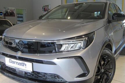 Opel Grandland (X) 41.950 km 18.900 &euro; Werdau 08412