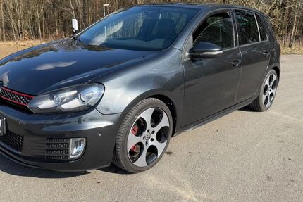 VW Golf 126.780 km 8.700 &euro; Greiz 07973