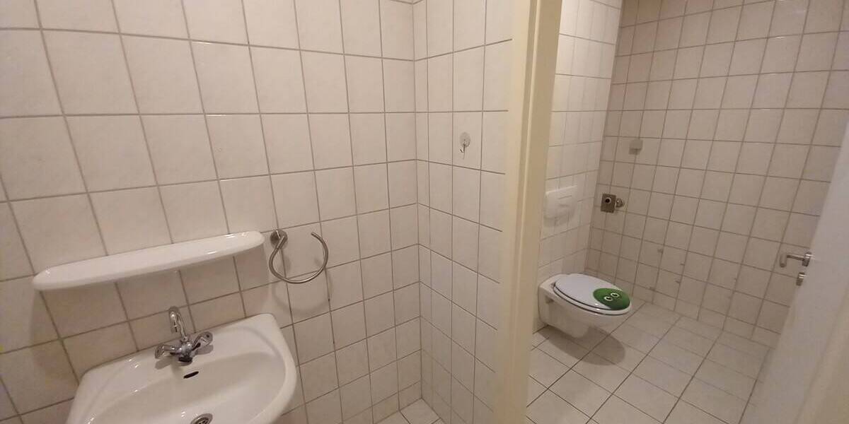 Etagenwohnung Crimmitschau - 3 Zimmer, 100 m&sup2;, 550&euro; | Angebot:26187736