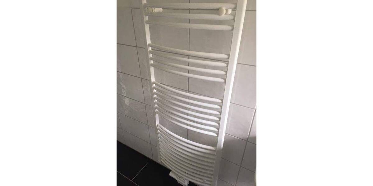 Etagenwohnung Teuchern - 2 Zimmer, 53 m&sup2;, 45.000&euro; | Angebot:26820023
