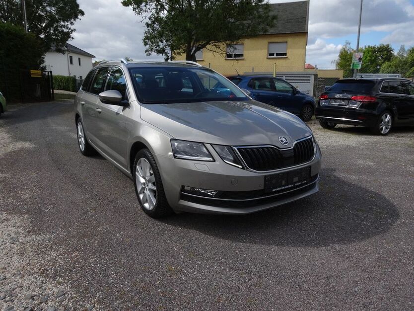 Skoda Octavia 51.733 km 17.700 € Groitzsch 04539