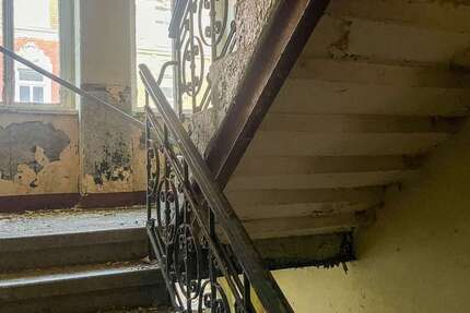 Haus Gera Alt-Bieblach - 40 Zimmer, 790 m&sup2;, 130.000&euro; | Angebot:23527768