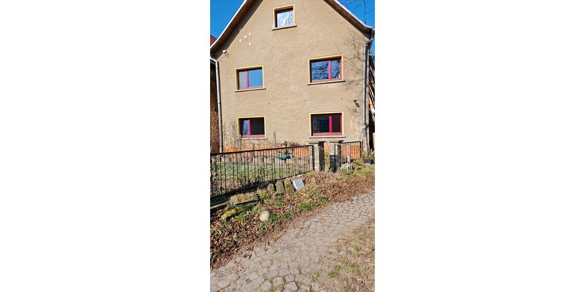 Maisonettenwohnung Kraftsdorf - 4 Zimmer, 130 m&sup2;, 1.200&euro; | Angebot:25136991