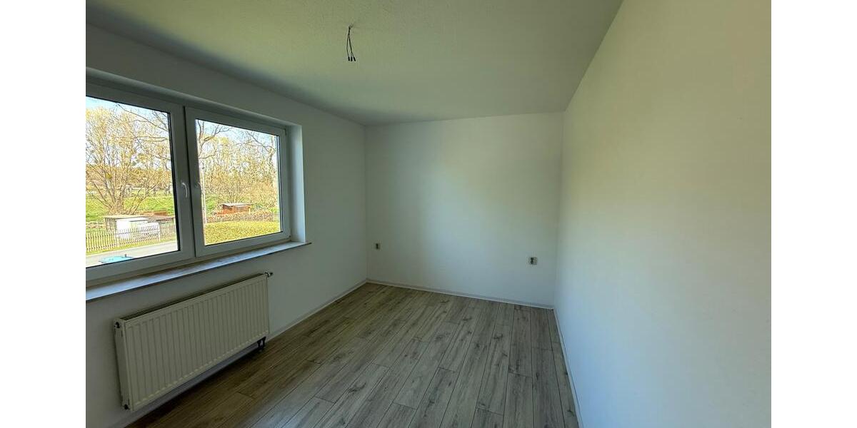 Etagenwohnung Weida - 2 Zimmer, 52 m&sup2;, 315&euro; | Angebot:26072433