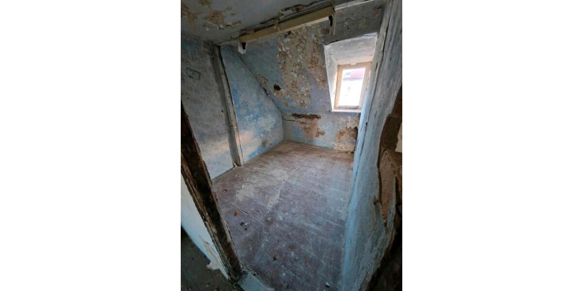 Reihenhaus Meerane - 4 Zimmer, 100 m&sup2;, 19.500&euro; | Angebot:24474544