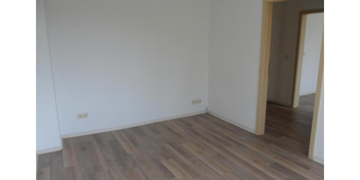 Etagenwohnung Gera Lusan - 1 Zimmer, 30 m&sup2;, 187&euro; | Angebot:26672949