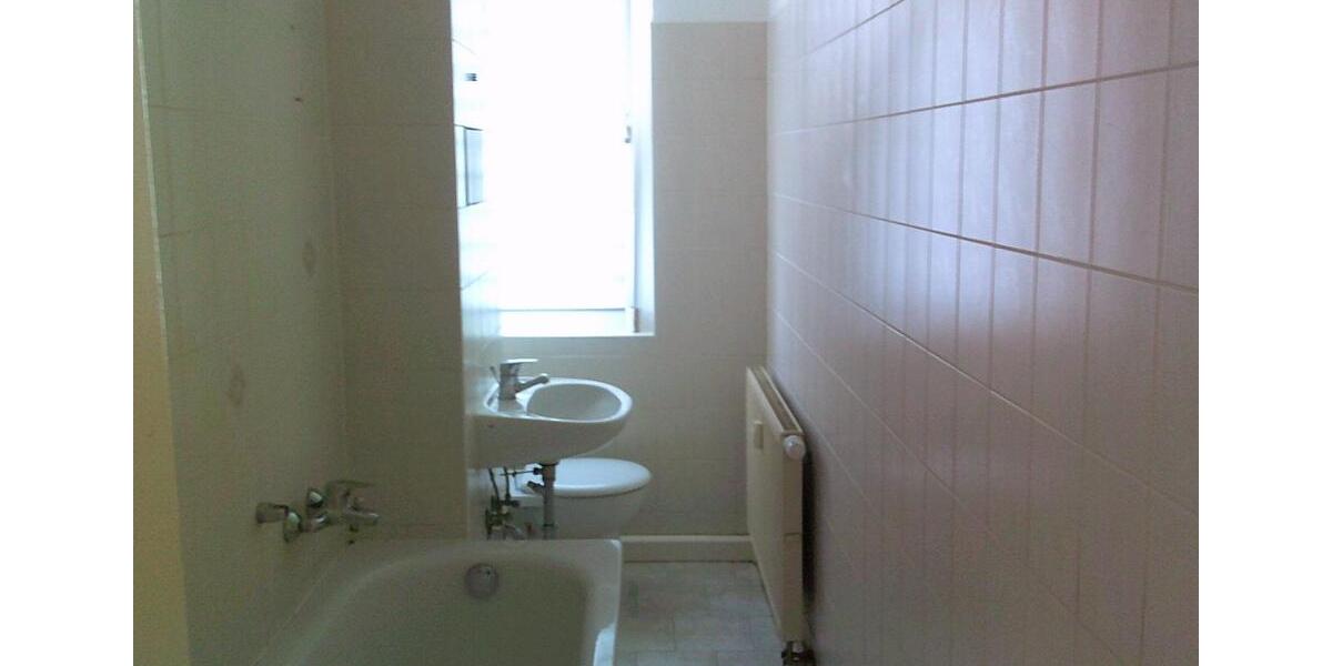 Erdgeschoßwohnung Rositz - 3 Zimmer, 56 m&sup2;, 255&euro; | Angebot:26163565