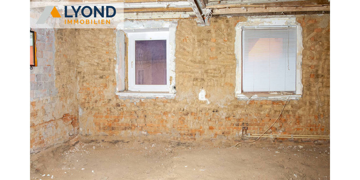 Einfamilienhaus Langenwetzendorf - 5 Zimmer, 186 m&sup2;, 50.000&euro; | Angebot:25798332