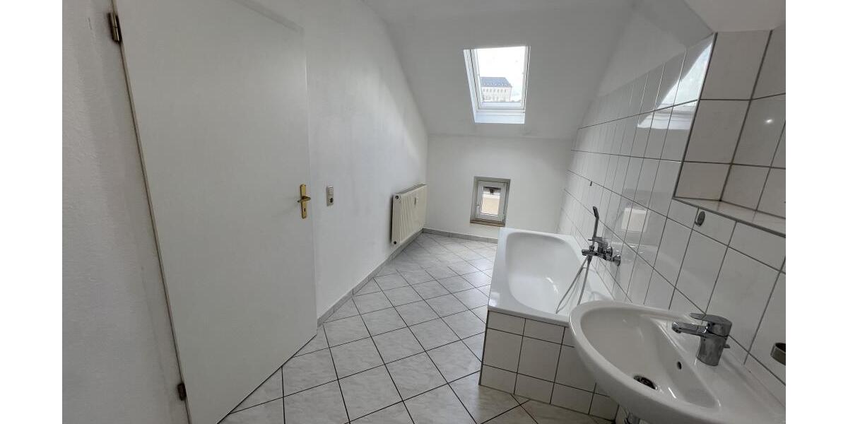 Preiswerte 2 DG-Zimmer Wohnung im Zentrum von Weida! - Dachgeschoßwohnung Weida Liebsdorf | Angebot:26146311