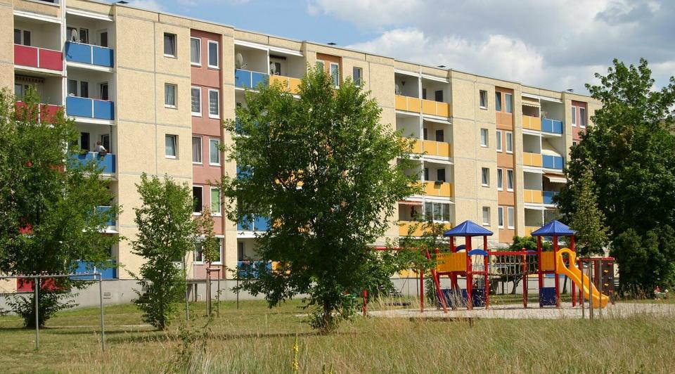 Etagenwohnung Zeitz - 1 Zimmer, 35 m&sup2;, 210&euro; | Angebot:8833150