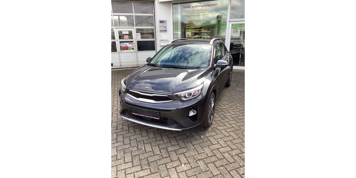Kia Stonic 69.000 km 13.990 &euro; Gera 07551