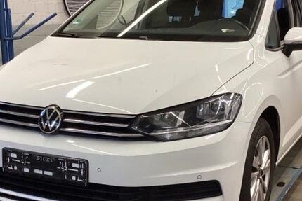 VW Touran 47.453 km 25.243 &euro; Weida 07570