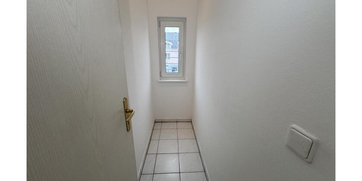 Tierparkseite-Debschwitz! Großzügige 3-Raum Wohnung mit großem Balkon! - Etagenwohnung Gera Debschwitz | Angebot:26145390