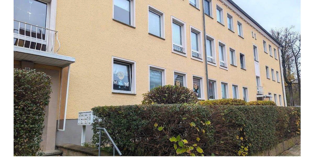RESERVIERT! Neuer Angebotspreis! Bezugsfreie 2-Raum-Wohnung mit Einbauküche. 2 zimmer