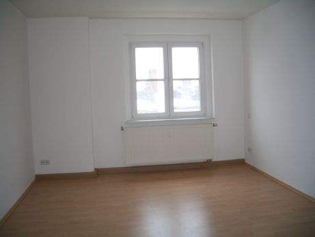 Etagenwohnung Zeulenroda-Triebes Zeulenroda - 3 Zimmer, 74 m&sup2;, 410&euro; | Angebot:26751572