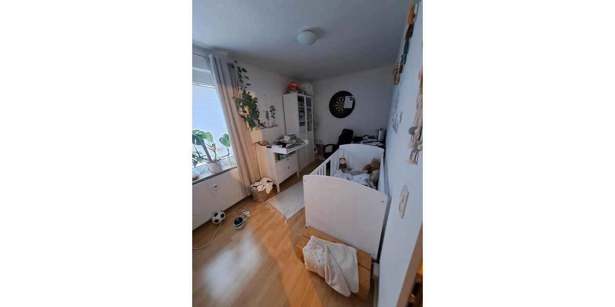 Etagenwohnung Stadtroda - 3 Zimmer, 64 m&sup2;, 615&euro; | Angebot:25180644