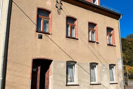 Haus Meerane - 9 Zimmer, 120 m&sup2;, 39.900&euro; | Angebot:25378971