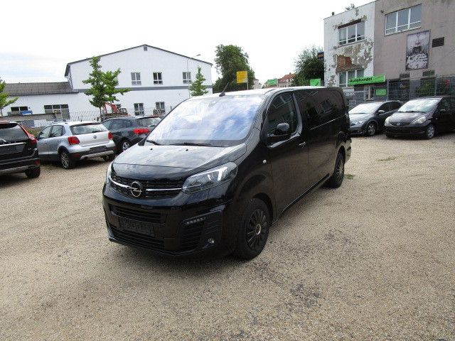 Opel Vivaro 172.000 km 14.990 € Zwickau 08056