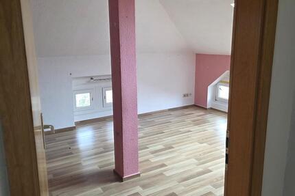 Wohnung Altenburg - 2 Zimmer, 62 m&sup2;, 532&euro; | Angebot:25125610