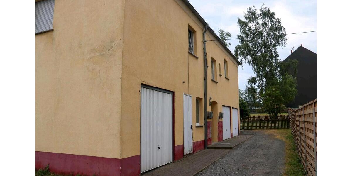 Mehrfamilienhaus, Wohnhaus Osterfeld - 10 Zimmer, 240 m&sup2;, 180.000&euro; | Angebot:17727979