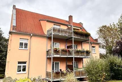 Wohnung Crimmitschau - 3 Zimmer, 72 m&sup2;, 450&euro; | Angebot:26786518